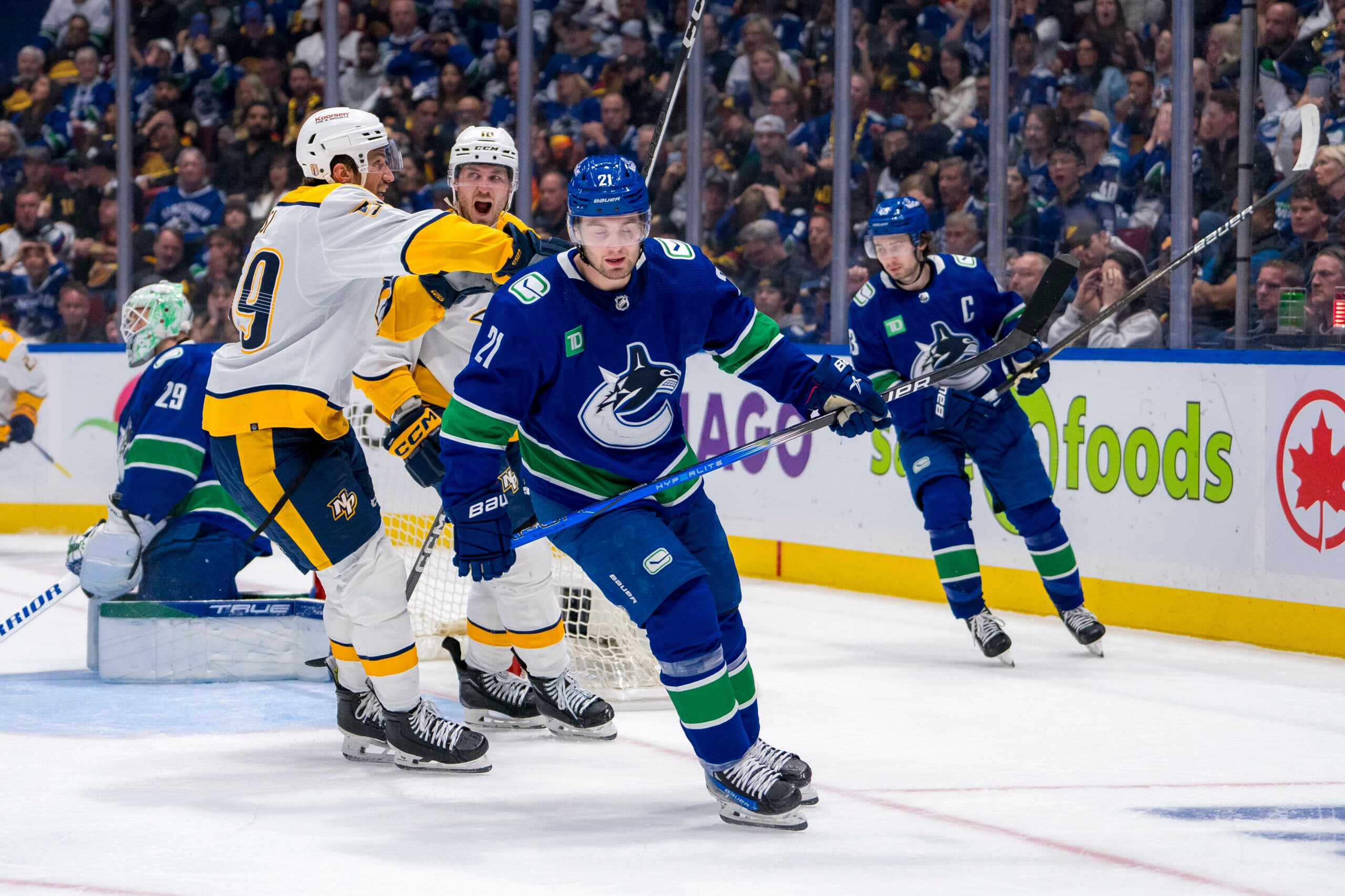 JPat: Analyzing Nils Höglander’s surprisingly silent start to Canucks ...